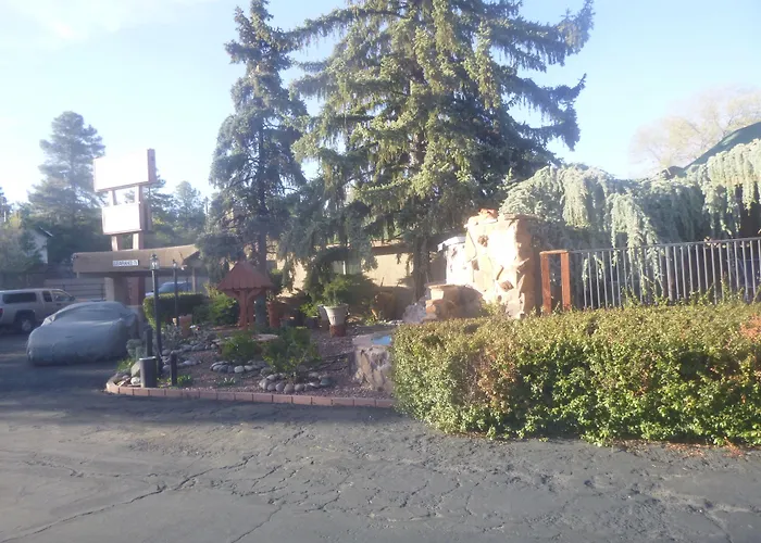 Sierra Motel 2*